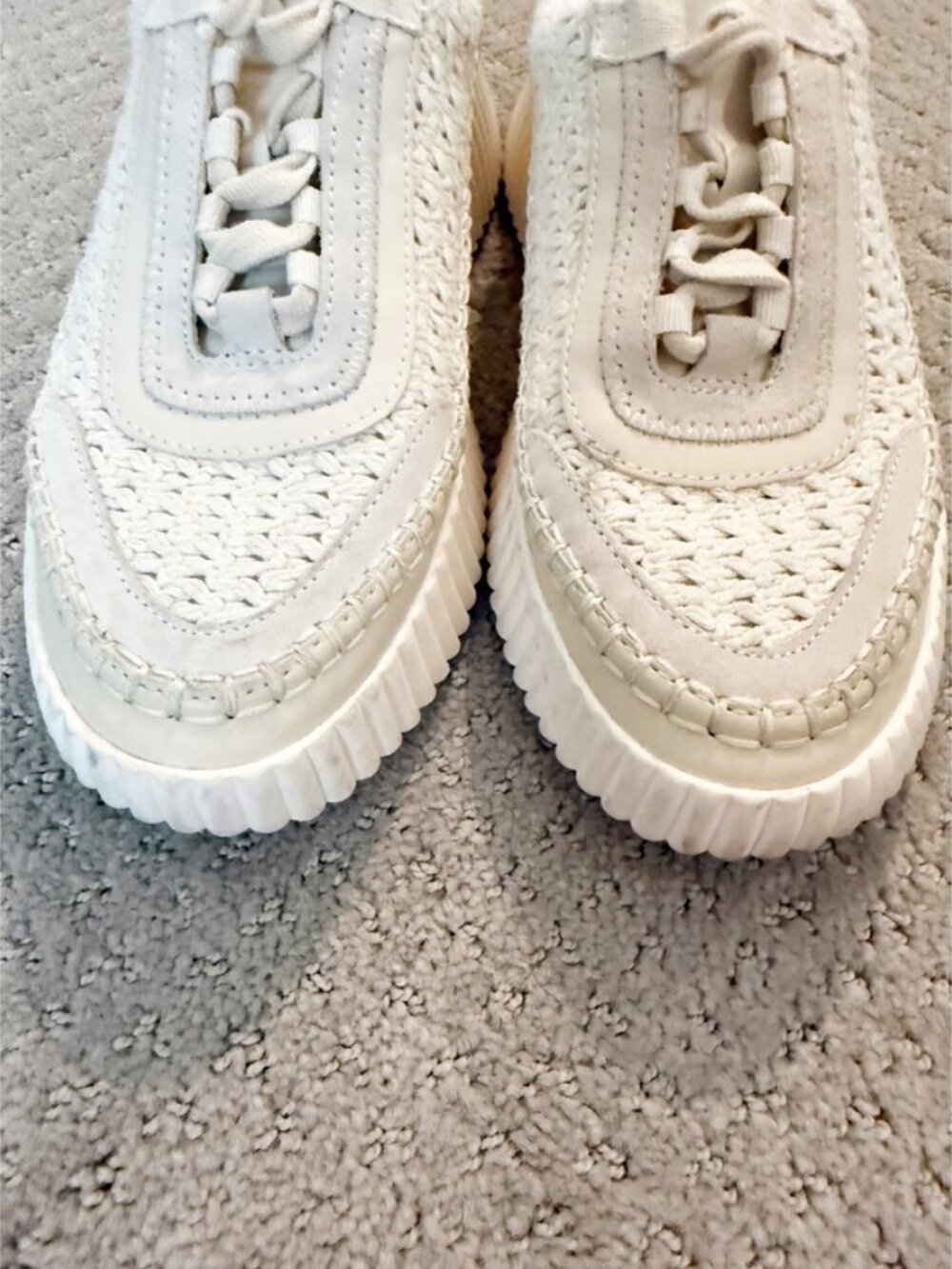 Dolce Vita Cream Dolen Crochet Sneaker (8.5) - Picture 4 of 10